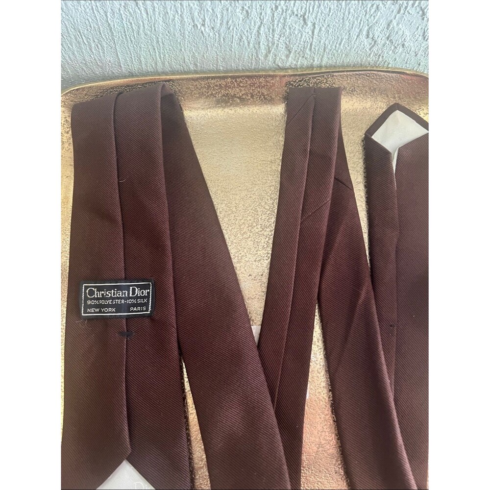 #2179* 80’s/90’s- Vintage -Dior Brown Silk-Blend Tie with Subtle Monogram Lining